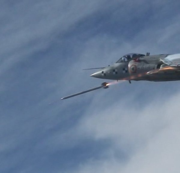 Let’s Talk About This Terrific Indian Sea Harrier Picture